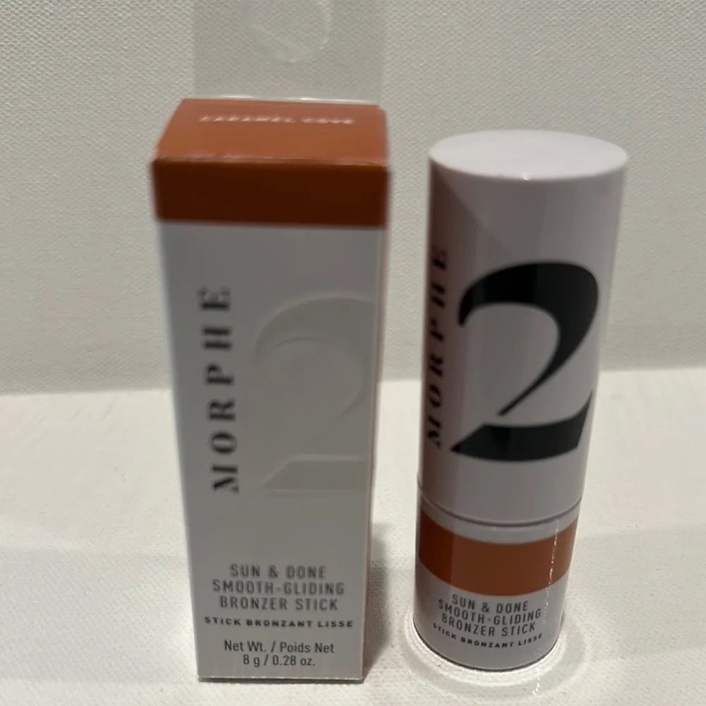 Morphe 2 Sun & Done Smooth-Gliding Bronzer Stick in Caramel Clove.